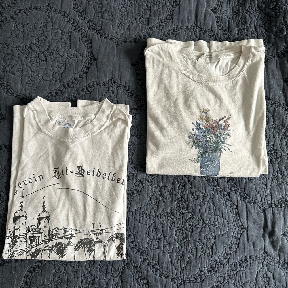 Vintage White Crew-Neck Graphic T-Shirt Bundle Heidelberg & Flowers Size Medium